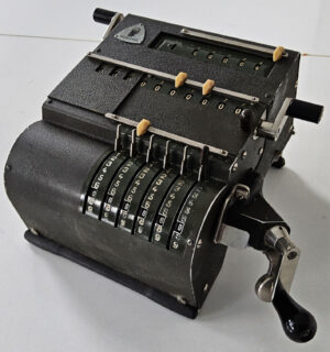 Zum Artikel "Neuzugang: Rechenmaschine Brunsviga 10"